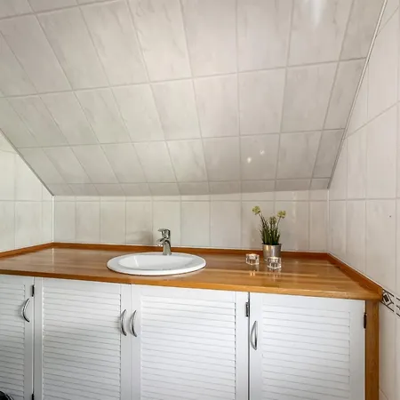 Holiday home Tubbe - 150m To The Inlet In Western Jutland By Interhome
