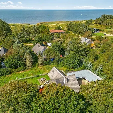 Holiday home Tubbe - 150m To The Inlet In Western Jutland By Interhome